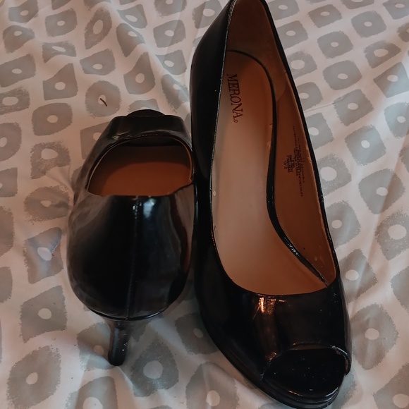 Merona Women's 7.5 Black Patent Leather Peep-Toe Heels 3" Heel - Picture 12 of 12
